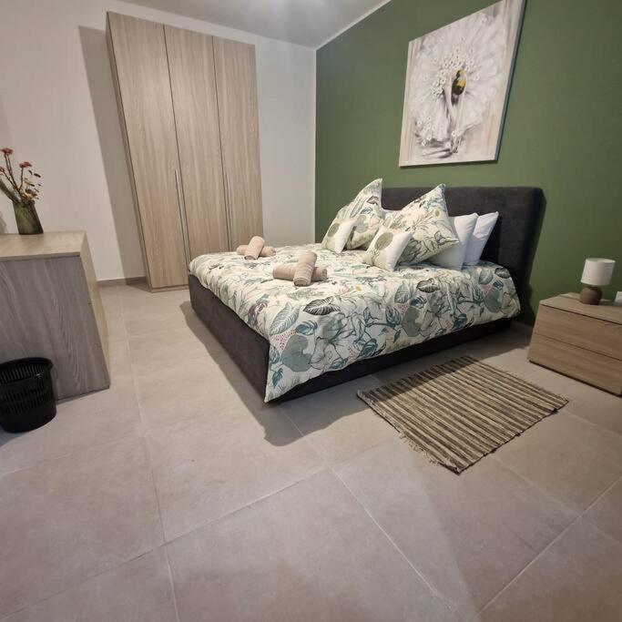Centrally Located, Well Equipped, Stylish Flat. San Pawl il-Baħar Zewnętrze zdjęcie