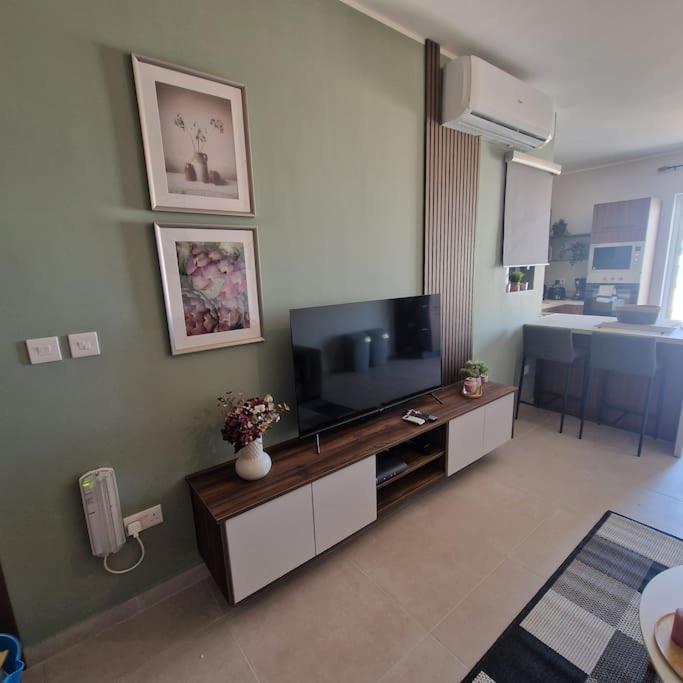 Centrally Located, Well Equipped, Stylish Flat. San Pawl il-Baħar Zewnętrze zdjęcie