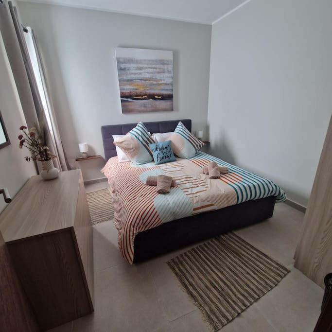 Centrally Located, Well Equipped, Stylish Flat. San Pawl il-Baħar Zewnętrze zdjęcie