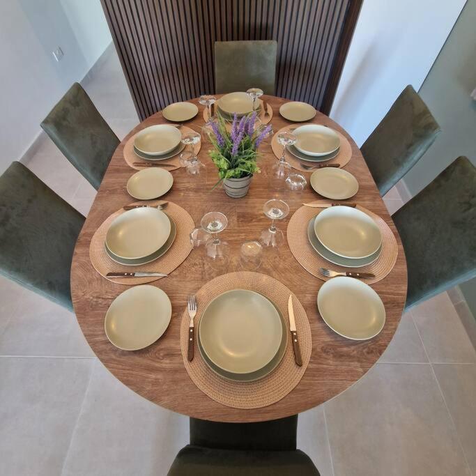 Centrally Located, Well Equipped, Stylish Flat. San Pawl il-Baħar Zewnętrze zdjęcie