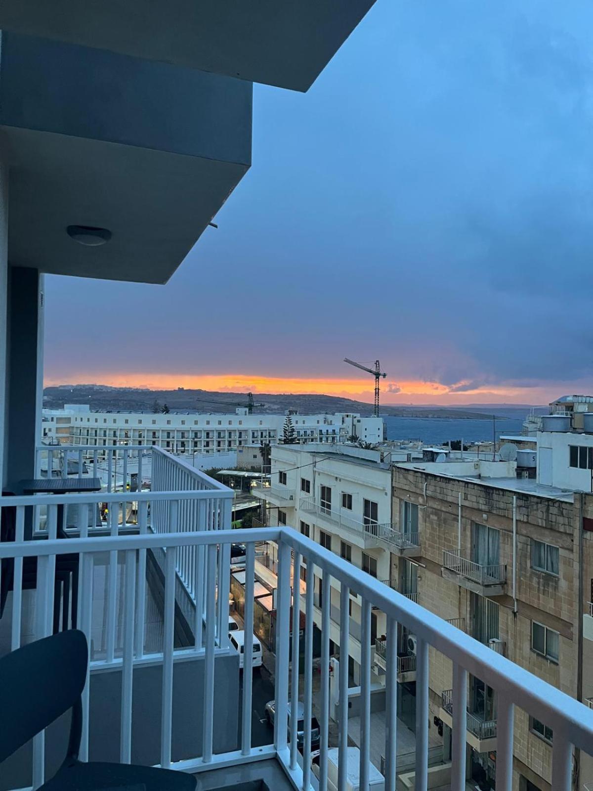 Centrally Located, Well Equipped, Stylish Flat. San Pawl il-Baħar Zewnętrze zdjęcie