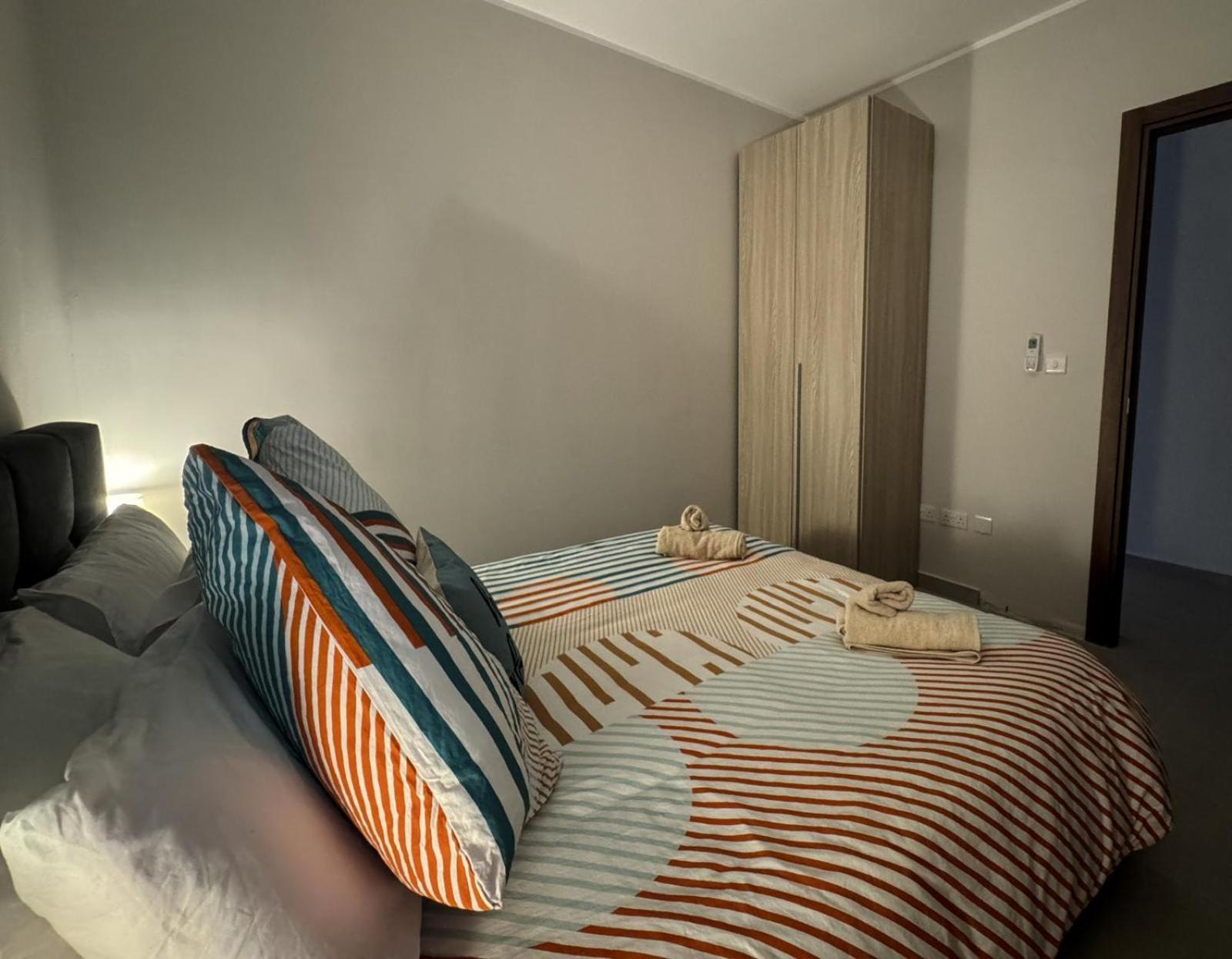 Centrally Located, Well Equipped, Stylish Flat. San Pawl il-Baħar Zewnętrze zdjęcie