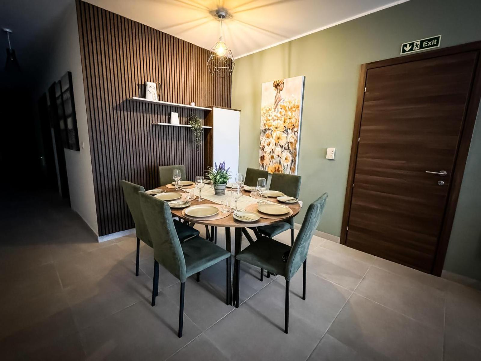 Centrally Located, Well Equipped, Stylish Flat. San Pawl il-Baħar Zewnętrze zdjęcie