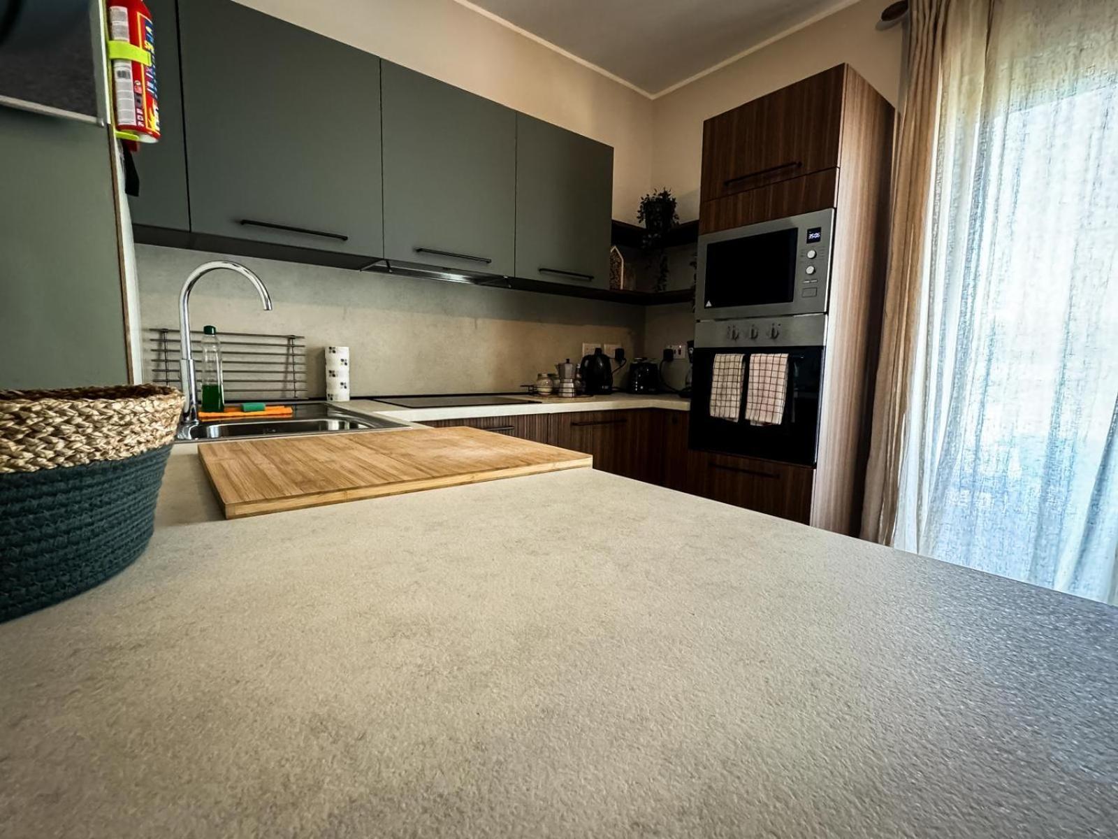 Centrally Located, Well Equipped, Stylish Flat. San Pawl il-Baħar Zewnętrze zdjęcie