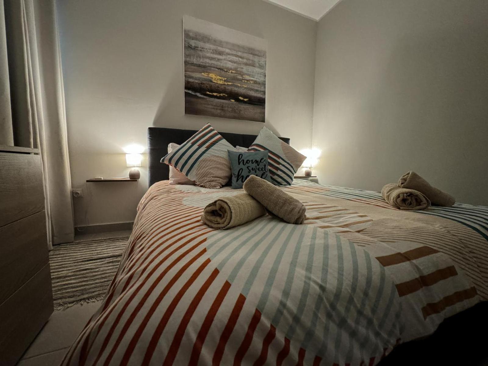 Centrally Located, Well Equipped, Stylish Flat. San Pawl il-Baħar Zewnętrze zdjęcie
