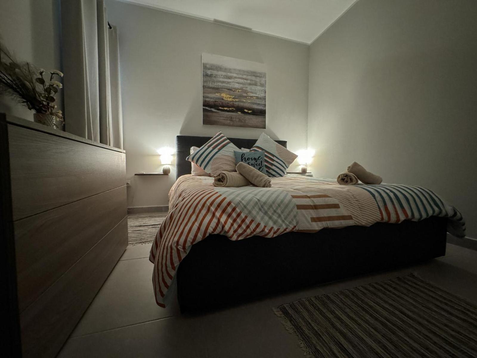 Centrally Located, Well Equipped, Stylish Flat. San Pawl il-Baħar Zewnętrze zdjęcie